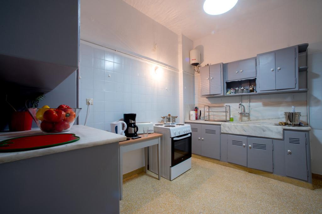 Central 5 Room Apartment Athena Bagian luar foto